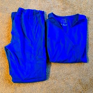 Cherokee women's scrubs